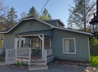 4448 Pleasant Valley Rd, Brighton, MI 48114