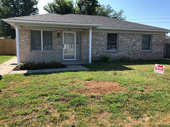 2nd image of 205 Black Hawk Cir