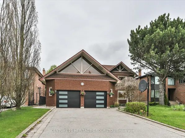22 Tannery Ct, Richmond Hill, ON L4C 7V4