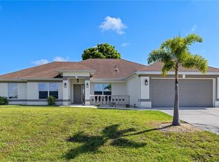 2051 NE 20th St, Cape Coral, FL 33909