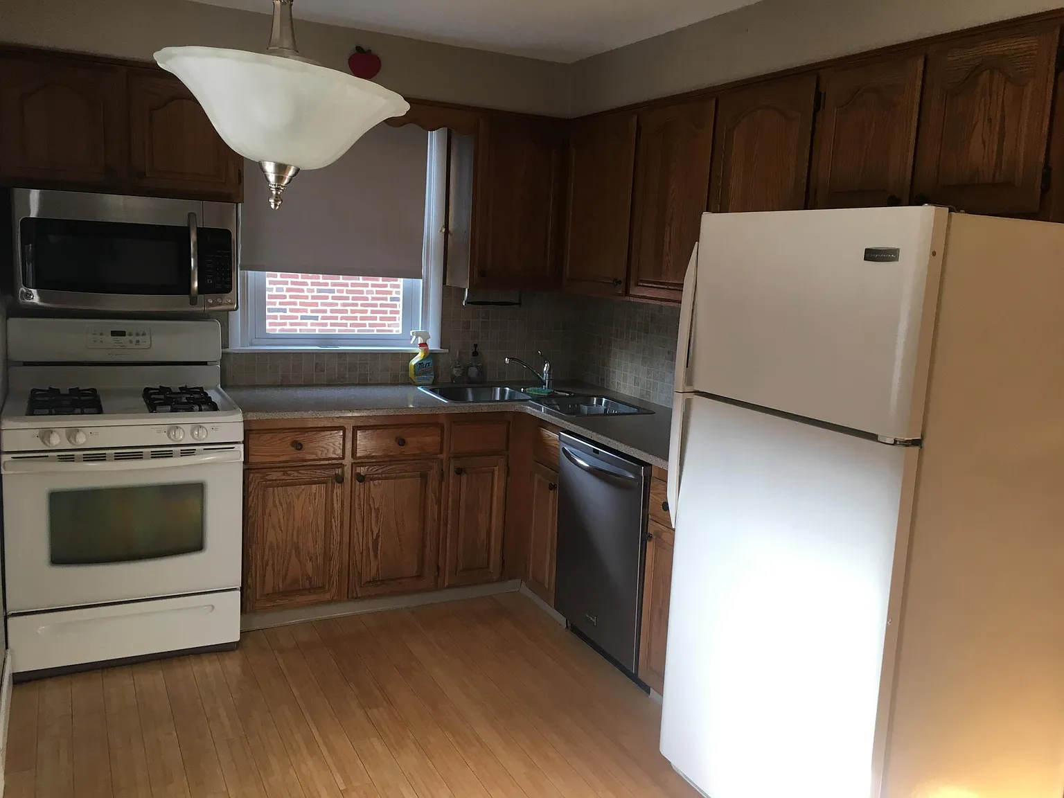 3104 Teesdale St photo 1