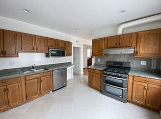 11 Mora St APT 3, Dorchester Center, MA 02124