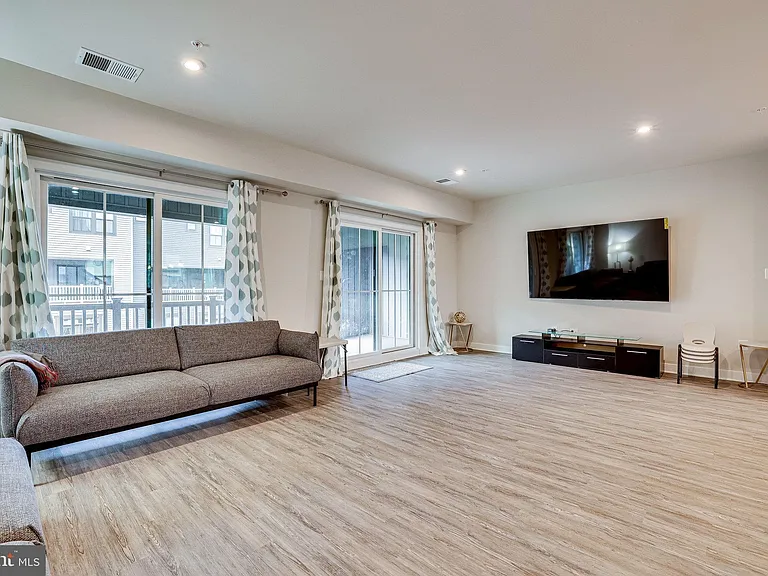2753 Velocity Rd #32B — Photo 17