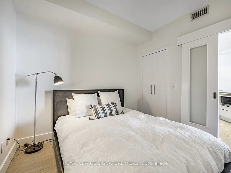 218 Queens Quay W #2303 — Photo 14
