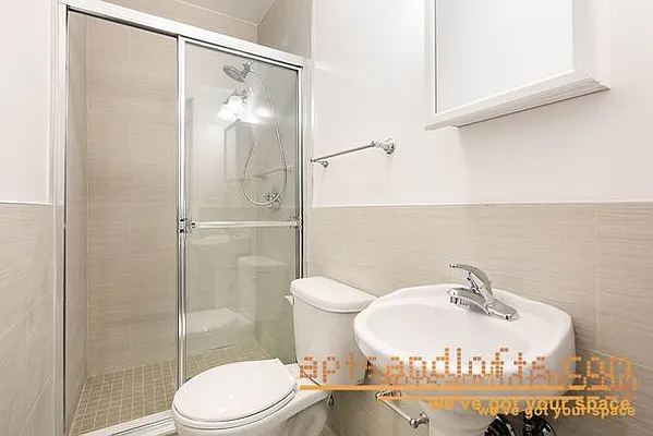 Rented by aptsandlofts.com | media 22