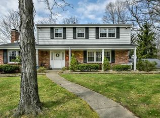 210 Woodcroft Rd, Baden, PA 15005