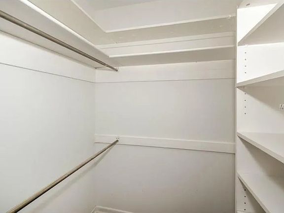 5th image of 4610 W Gray St Unit 301