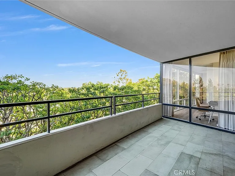 4337 Marina City Dr #141 — Photo 17