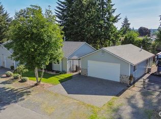 5121 88th St NE #A & B, Marysville, WA