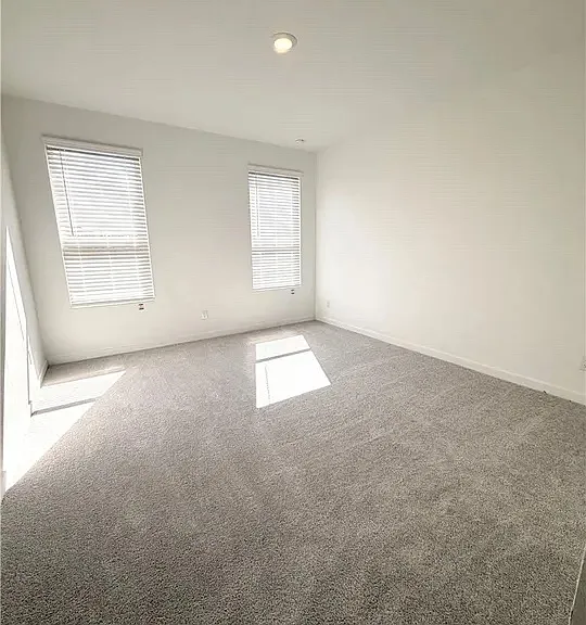 2826 Westeros St — Photo 6