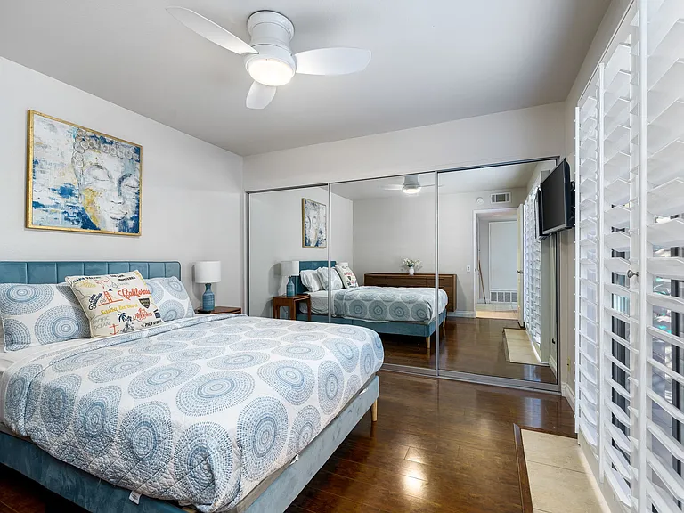 56 La Ronda Dr — Photo 18