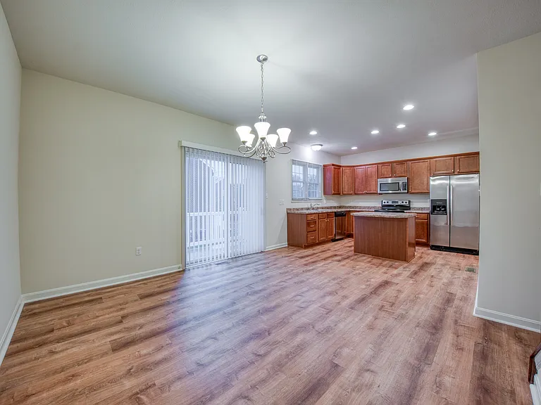 423 Marshall Heights Dr — Photo 14