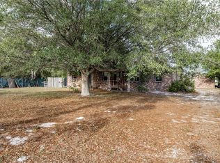 621 Dulcimer Ln, Frostproof, FL 33843