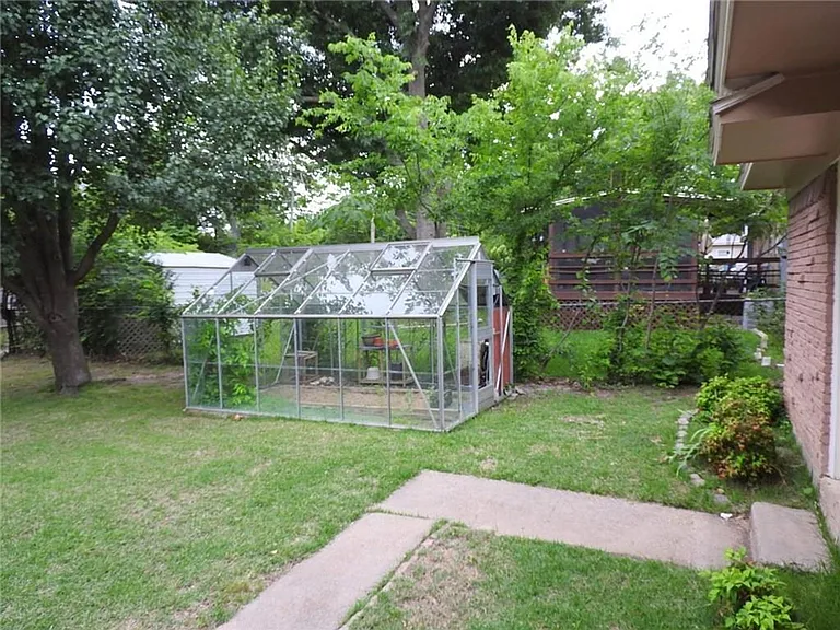3226 San Medina Ave — Photo 11