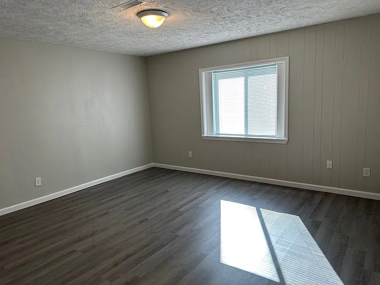 51 Marlow Dr #L — Photo 4