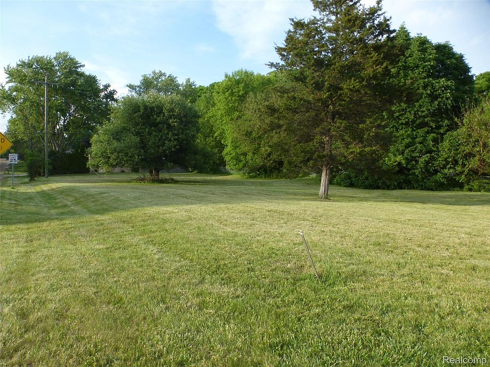 1st image of 0 Lake Lane Dr