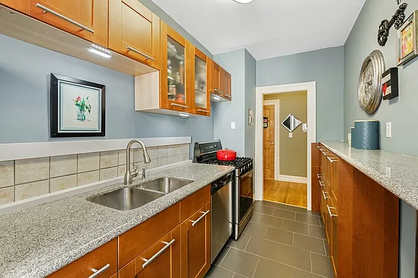 Sold by Keller Williams Realty Empire | media 8