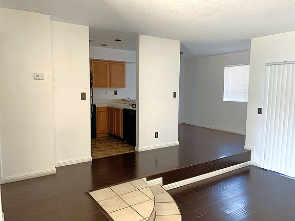 3rd image of 4425 Woodpine Dr Unit 103
