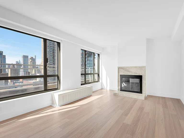 501 E 87th St #PENTHOUSE — Photo 17