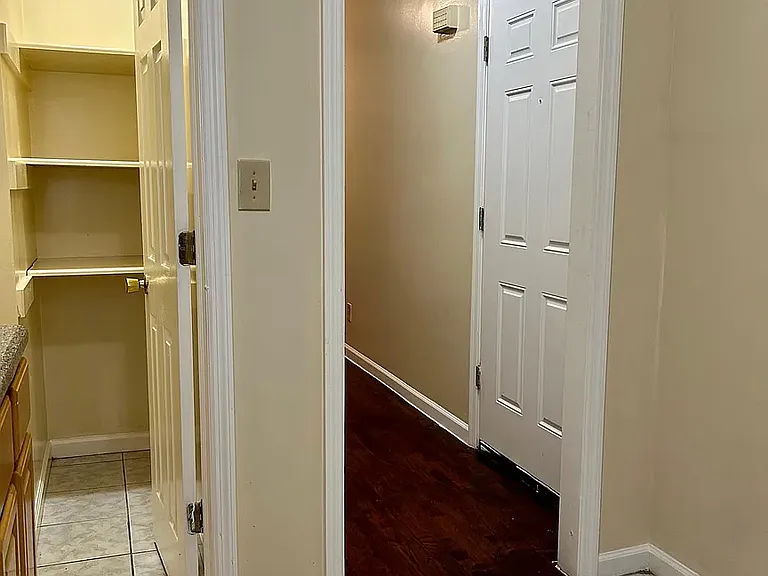 318 16th Ave #5L — Photo 7