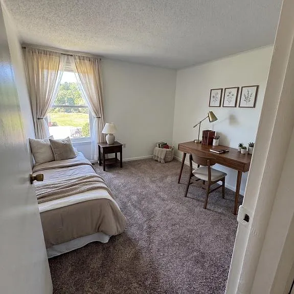620 Briar Mnr — Photo 6