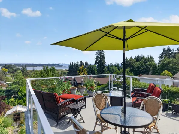 3798 Laurel Dr, Comox Valley, BC V0R 2V0