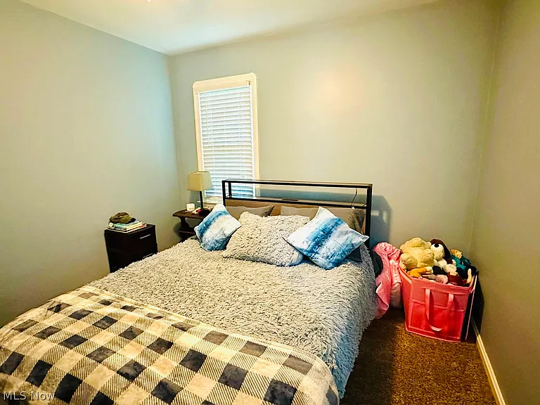 7077 Greenleaf Ave — Photo 11
