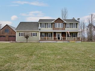 3690 Brauer Rd, Oxford, MI 48371