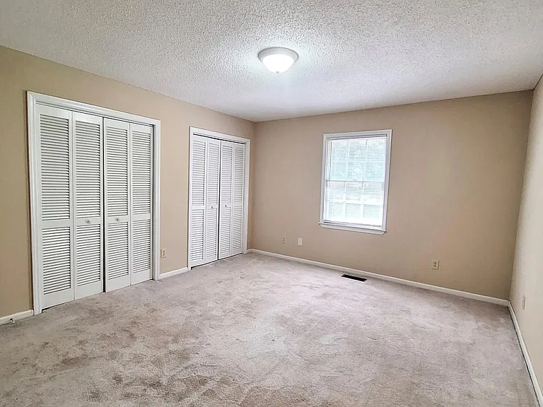 2903 Cedar Creek Rd #F — Photo 7