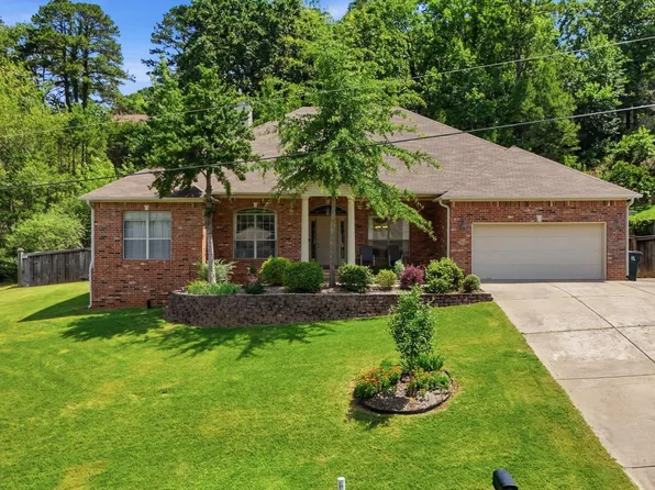 2121 Westport Loop, Little Rock, AR 72212