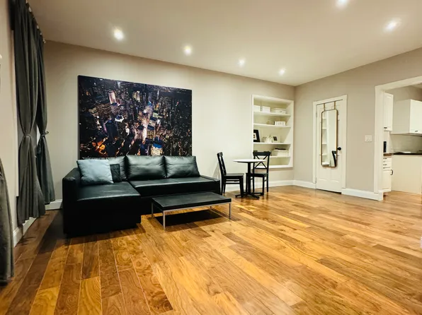 65 East 54th Street image 7 of 10