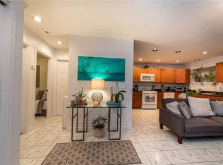 680 W Beech St #B, Long Beach, NY 11561