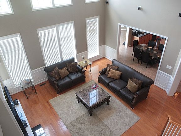 Family Room with Fireplace