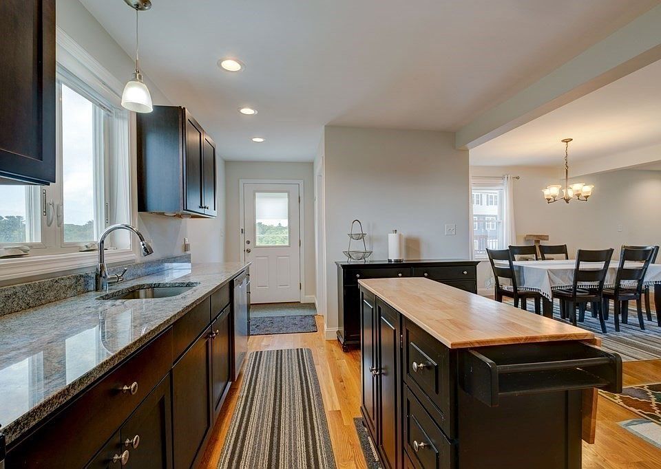 1st image of 26 Glen Court