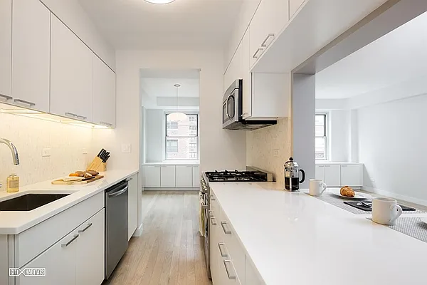 Rented by Citi Habitats | media 26