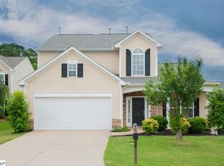 8 Maurice Ln, Simpsonville, SC 29681