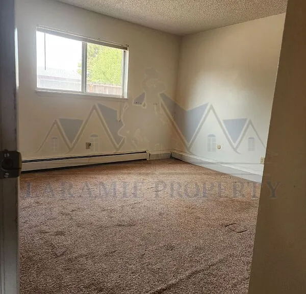 706 Downey St #30 — Photo 5