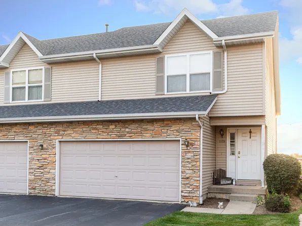 1153 Alexandria Dr, Sycamore, IL 60178