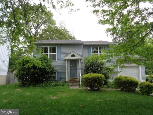 7111 Saint Lauren Ct, Baltimore, MD 21226