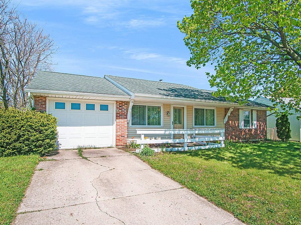 3901 N Greenmont Dr, South Bend, IN 46628 Zillow