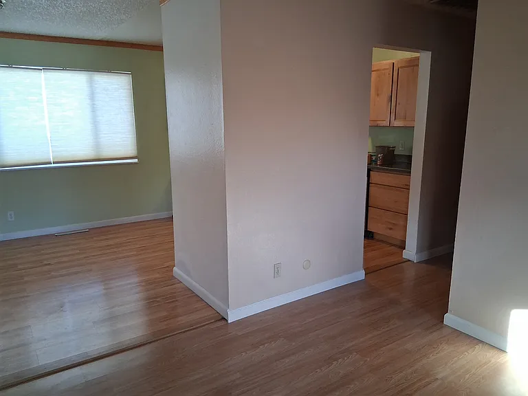 3809 Azalea St — Photo 10