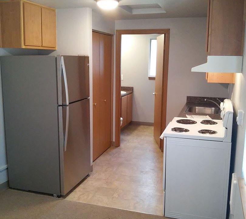 2nd image of 3654 Village Ave APT 13