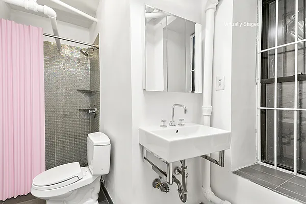 Rented by Berkshire Hathaway HomeServices New York Properties | media 25