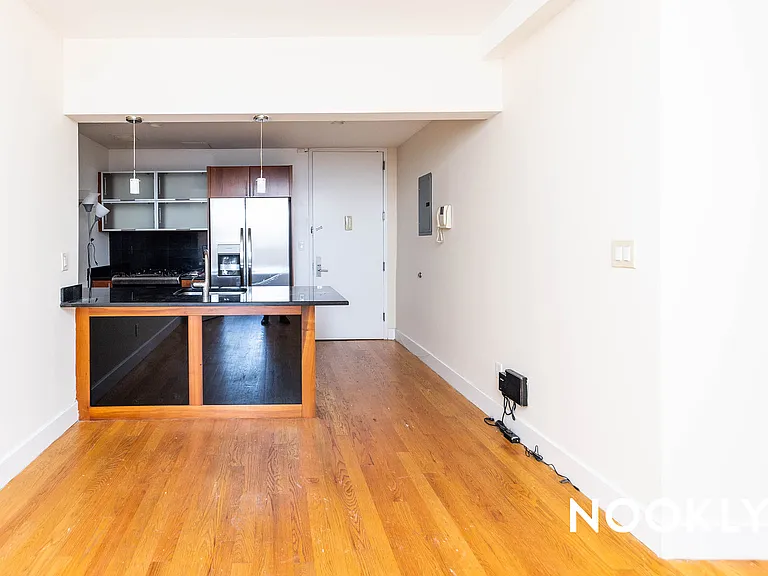 756 Myrtle Ave #4H — Photo 4