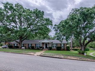 1900 Sugarwood Ct, Mobile, AL 36609