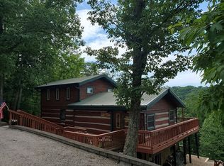 3435 Grandma Barnes Rd, Nashville, IN 47448