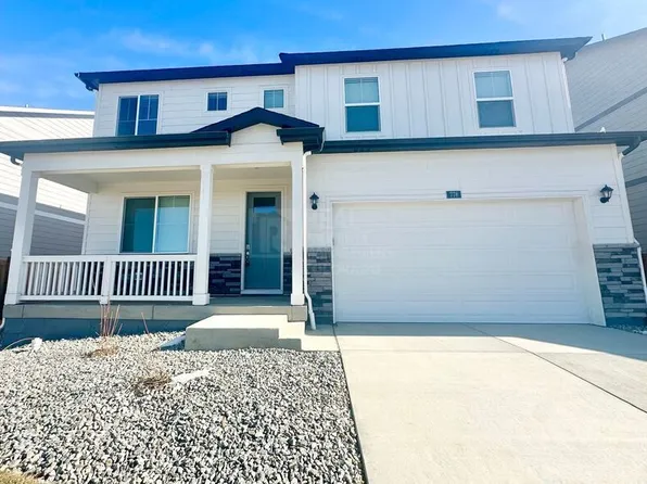 778 N Clubview St, Watkins, CO 80137