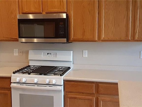 3rd image of 9238 Scallop Reef Ave