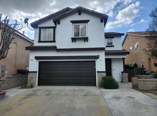 1116 Camino Del Sol, Perris, CA 92571