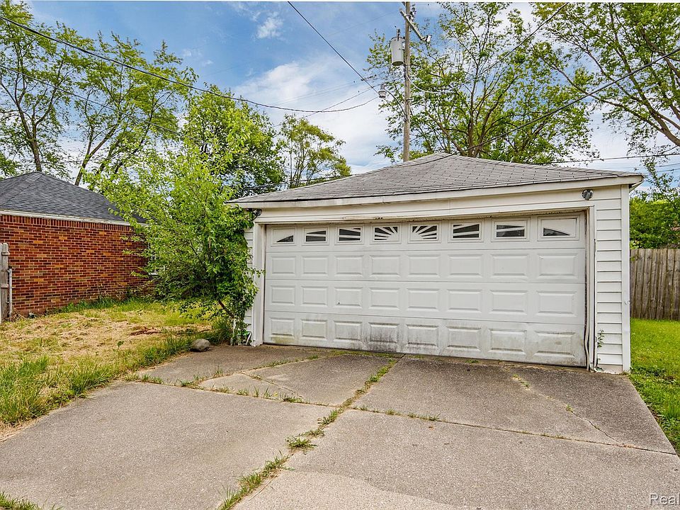13084 Corbett St, photo 22